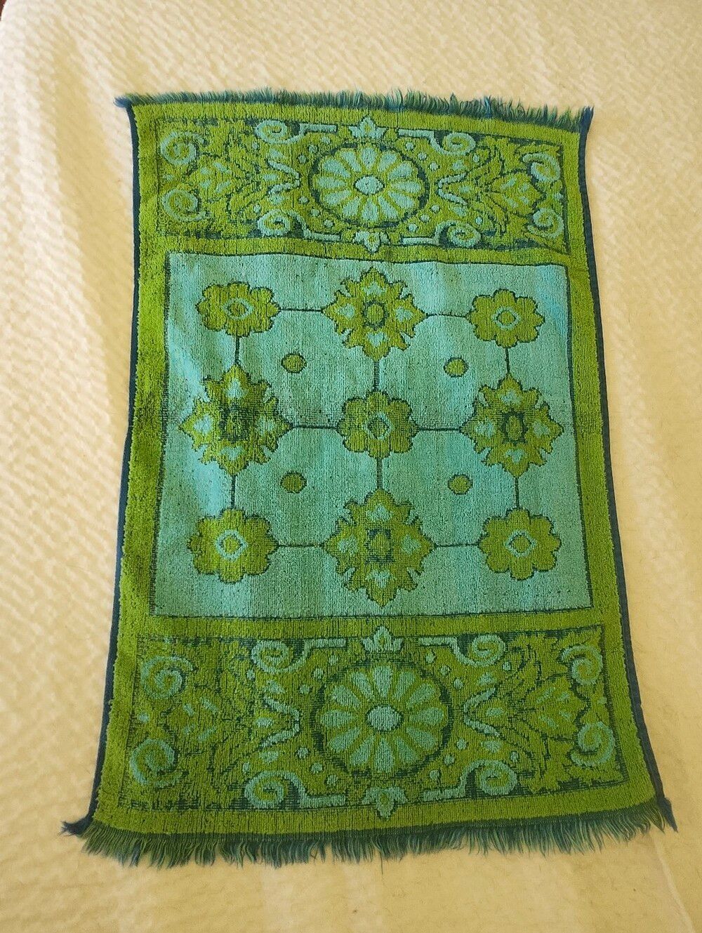 Vintage '60s Fieldcrest Hand Towel Blue Green Groovy Geo Retro Print 100% Cotton